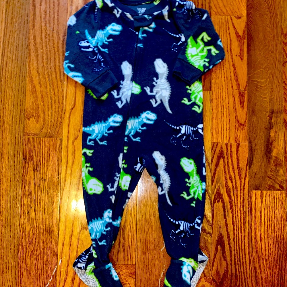 Dino-footie
